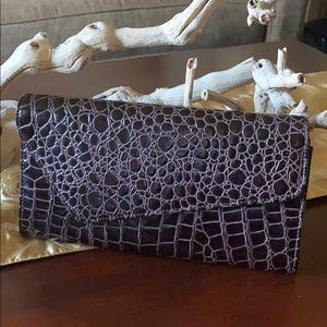 Unbranded faux croc 🐊 embossed brown clutch bag